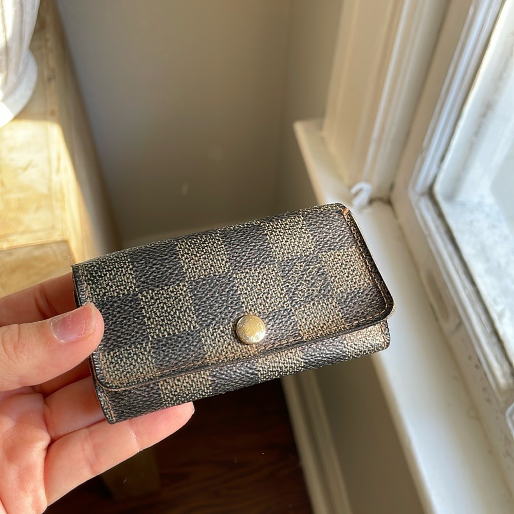 Louis Vuitton key holder